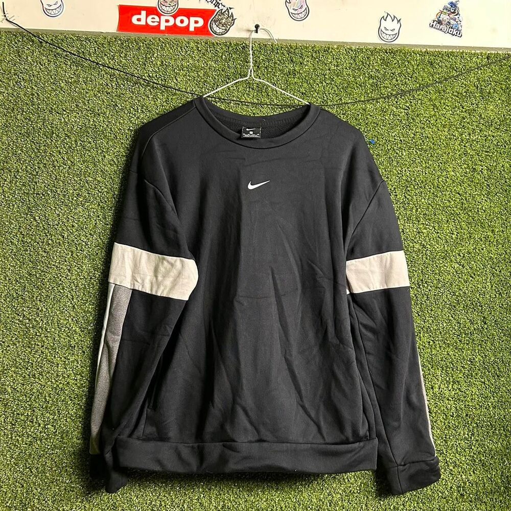 Nike Men's Black and Navy Sweatshirt